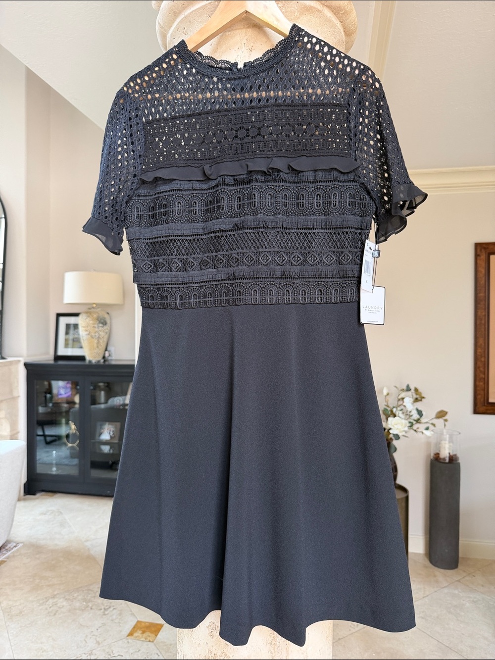 NWT Laundry By Shelli Segal Black Crochet Yoke Mini Dress Sz Small Short Sleeved